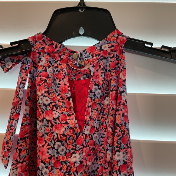 ❤️❤️❤️ Maison Jules Floral Halter Dress ❤️❤️❤️ VALENTINES DAY IS COMING! ❤️❤️❤️ - Picture 8 of 10